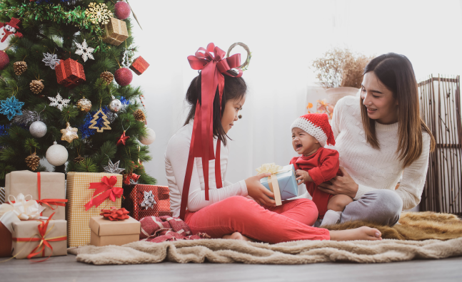 6 cara seru rayakan Natal di rumah aja
