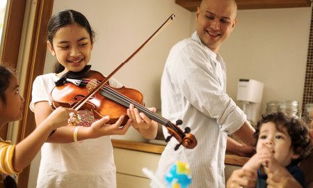 7 Manfaat Musik untuk Anak!
